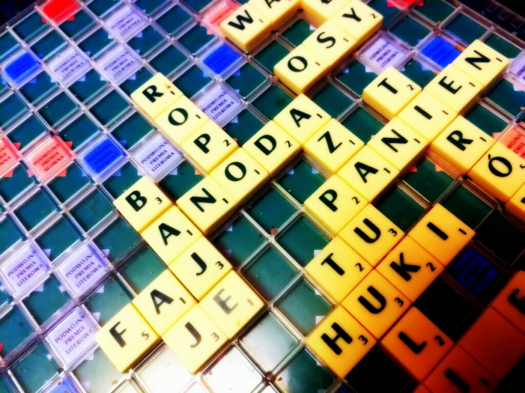 gra w karty krzyżówka